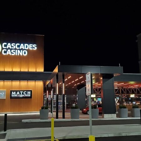 Cascades Casino Chatham | Chatham, ON